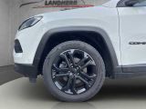 Jeep Compass bei Gebrauchtwagen.expert - Abbildung (13 / 15)