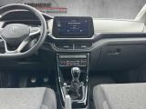 VW T-Cross bei Gebrauchtwagen.expert - Abbildung (6 / 15)