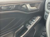 Ford Focus ST bei Gebrauchtwagen.expert - Abbildung (10 / 15) Ford Focus ST bei Gebrauchtwagen.expert - Abbildung (10 / 15)