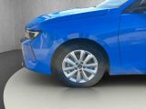 Opel Astra bei Gebrauchtwagen.expert - Abbildung (13 / 15) Opel Astra bei Gebrauchtwagen.expert - Abbildung (13 / 15)