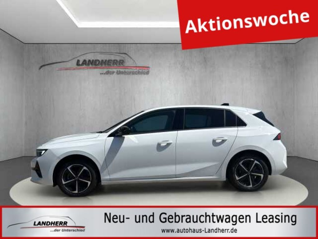 Opel Astra bei Gebrauchtwagen.expert - Hauptabbildung Opel Astra bei Gebrauchtwagen.expert - Hauptabbildung
