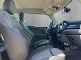 Mini Cooper S bei Gebrauchtwagen.expert - Abbildung (9 / 15)