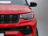 Jeep Compass bei Gebrauchtwagen.expert - Abbildung (9 / 13)
