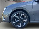 Opel Astra bei Gebrauchtwagen.expert - Abbildung (13 / 15) Opel Astra bei Gebrauchtwagen.expert - Abbildung (13 / 15)