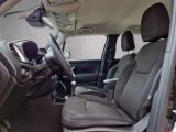 Jeep Renegade bei Gebrauchtwagen.expert - Abbildung (8 / 15)