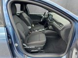 Ford Focus ST bei Gebrauchtwagen.expert - Abbildung (9 / 15) Ford Focus ST bei Gebrauchtwagen.expert - Abbildung (9 / 15)