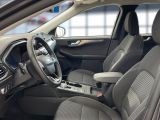 Ford Kuga bei Gebrauchtwagen.expert - Abbildung (6 / 12) Ford Kuga bei Gebrauchtwagen.expert - Abbildung (6 / 12)