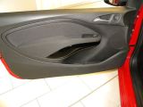 Opel Adam bei Gebrauchtwagen.expert - Abbildung (8 / 15) Opel Adam bei Gebrauchtwagen.expert - Abbildung (8 / 15)