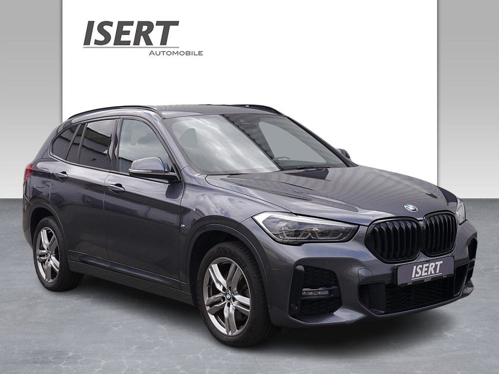 BMW X1 bei Gebrauchtwagen.expert - Hauptabbildung BMW X1 bei Gebrauchtwagen.expert - Hauptabbildung