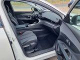 Peugeot 3008 bei Gebrauchtwagen.expert - Abbildung (13 / 14) Peugeot 3008 bei Gebrauchtwagen.expert - Abbildung (13 / 14)