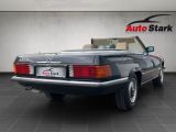Mercedes-Benz SL 380 Oldtimer bei Gebrauchtwagen.expert - Abbildung (4 / 15) Mercedes-Benz SL 380 Oldtimer bei Gebrauchtwagen.expert - Abbildung (4 / 15)