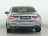 Mercedes-Benz E-Klasse bei Gebrauchtwagen.expert - Abbildung (4 / 15)