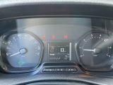 Opel Vivaro bei Gebrauchtwagen.expert - Abbildung (15 / 15)