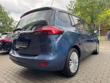 Opel Zafira bei Gebrauchtwagen.expert - Abbildung (7 / 15)