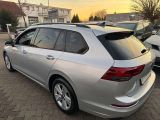 VW Golf VIII bei Gebrauchtwagen.expert - Abbildung (6 / 15)