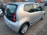 VW Up bei Gebrauchtwagen.expert - Abbildung (4 / 15)