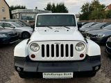 Jeep Wrangler bei Gebrauchtwagen.expert - Abbildung (2 / 15)