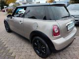 Mini Cooper bei Gebrauchtwagen.expert - Abbildung (6 / 15)