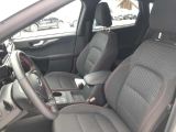 Ford Kuga bei Gebrauchtwagen.expert - Abbildung (14 / 15) Ford Kuga bei Gebrauchtwagen.expert - Abbildung (14 / 15)