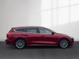Ford Focus Turnier bei Gebrauchtwagen.expert - Abbildung (6 / 15) Ford Focus Turnier bei Gebrauchtwagen.expert - Abbildung (6 / 15)