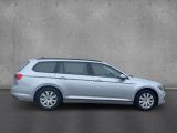 VW Passat bei Gebrauchtwagen.expert - Abbildung (5 / 15) VW Passat bei Gebrauchtwagen.expert - Abbildung (5 / 15)