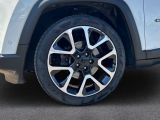 Jeep Compass bei Gebrauchtwagen.expert - Abbildung (11 / 15) Jeep Compass bei Gebrauchtwagen.expert - Abbildung (11 / 15)