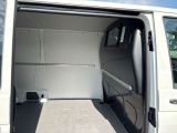 VW Transporter bei Gebrauchtwagen.expert - Abbildung (8 / 15) VW Transporter bei Gebrauchtwagen.expert - Abbildung (8 / 15)