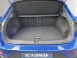 VW T-Roc bei Gebrauchtwagen.expert - Abbildung (10 / 15) VW T-Roc bei Gebrauchtwagen.expert - Abbildung (10 / 15)