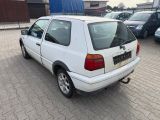 VW Golf III bei Gebrauchtwagen.expert - Abbildung (7 / 10) VW Golf III bei Gebrauchtwagen.expert - Abbildung (7 / 10)