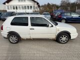 VW Golf III bei Gebrauchtwagen.expert - Abbildung (4 / 10) VW Golf III bei Gebrauchtwagen.expert - Abbildung (4 / 10)