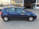 VW Golf V bei Gebrauchtwagen.expert - Abbildung (4 / 11)