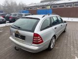 Mercedes-Benz C-Klasse bei Gebrauchtwagen.expert - Abbildung (5 / 15)