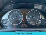 BMW 3 325d Luxury bei Gebrauchtwagen.expert - Abbildung (12 / 15) BMW 3 325d Luxury bei Gebrauchtwagen.expert - Abbildung (12 / 15)