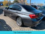 BMW 3 325d Luxury bei Gebrauchtwagen.expert - Abbildung (8 / 15) BMW 3 325d Luxury bei Gebrauchtwagen.expert - Abbildung (8 / 15)
