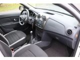 Dacia Sandero bei Gebrauchtwagen.expert - Abbildung (2 / 15) Dacia Sandero bei Gebrauchtwagen.expert - Abbildung (2 / 15)