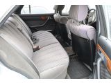 Mercedes-Benz 300 bei Gebrauchtwagen.expert - Abbildung (14 / 15)