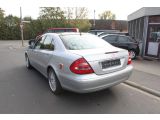 Mercedes-Benz E-Klasse bei Gebrauchtwagen.expert - Abbildung (6 / 15)