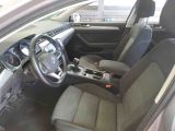 VW Passat bei Gebrauchtwagen.expert - Abbildung (4 / 7)