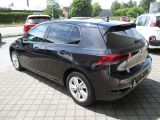 VW Golf VIII bei Gebrauchtwagen.expert - Abbildung (9 / 15)