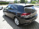 VW Golf VIII bei Gebrauchtwagen.expert - Abbildung (6 / 15)