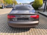 Audi A8 bei Gebrauchtwagen.expert - Abbildung (14 / 15) Audi A8 bei Gebrauchtwagen.expert - Abbildung (14 / 15)