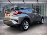 Toyota C-HR bei Gebrauchtwagen.expert - Abbildung (6 / 15)