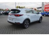 Kia Sportage bei Gebrauchtwagen.expert - Abbildung (6 / 15)
