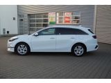 Kia Ceed bei Gebrauchtwagen.expert - Abbildung (9 / 15) Kia Ceed bei Gebrauchtwagen.expert - Abbildung (9 / 15)
