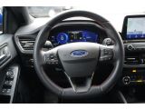 Ford Focus Turnier bei Gebrauchtwagen.expert - Abbildung (12 / 15) Ford Focus Turnier bei Gebrauchtwagen.expert - Abbildung (12 / 15)