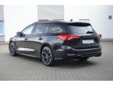 Ford Focus Turnier bei Gebrauchtwagen.expert - Abbildung (8 / 15) Ford Focus Turnier bei Gebrauchtwagen.expert - Abbildung (8 / 15)