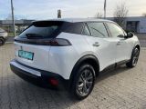 Peugeot 2008 bei Gebrauchtwagen.expert - Abbildung (13 / 15)