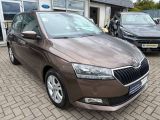 Skoda Fabia bei Gebrauchtwagen.expert - Abbildung (3 / 15) Skoda Fabia bei Gebrauchtwagen.expert - Abbildung (3 / 15)