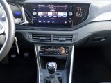 VW Polo bei Gebrauchtwagen.expert - Abbildung (12 / 15) VW Polo bei Gebrauchtwagen.expert - Abbildung (12 / 15)