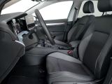VW Golf VIII bei Gebrauchtwagen.expert - Abbildung (8 / 15) VW Golf VIII bei Gebrauchtwagen.expert - Abbildung (8 / 15)